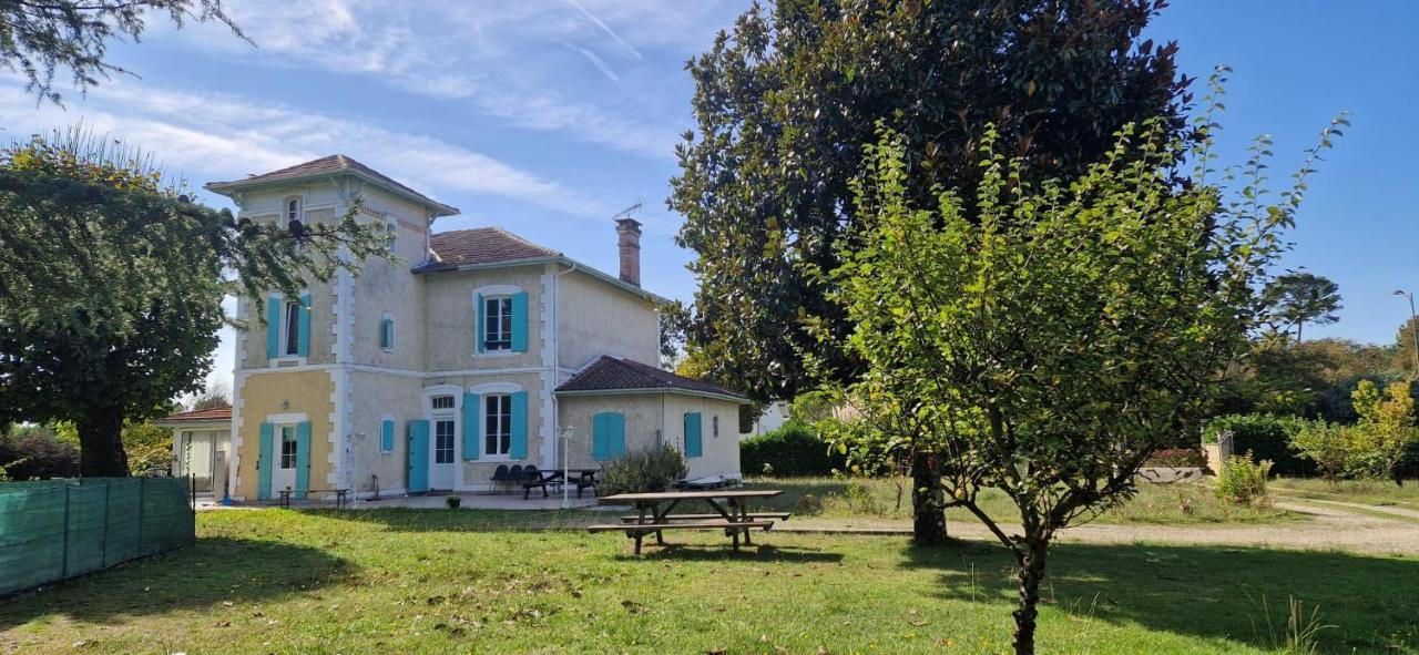 Villa Avec Piscine Et Billard Sabres Exterior foto