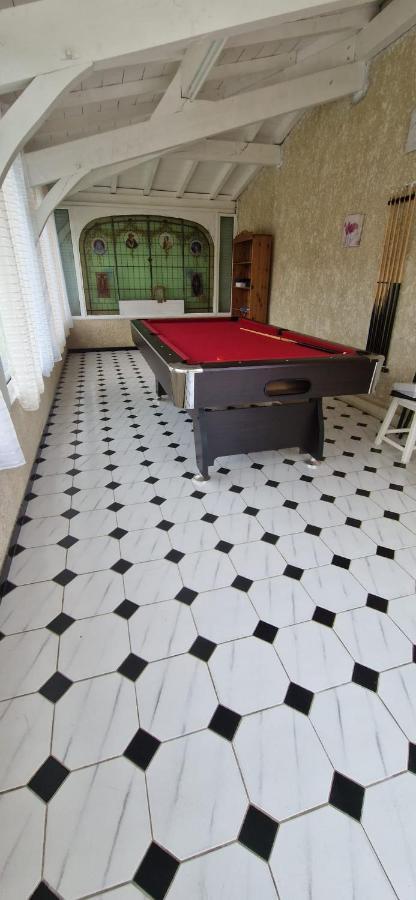 Villa Avec Piscine Et Billard Sabres Exterior foto