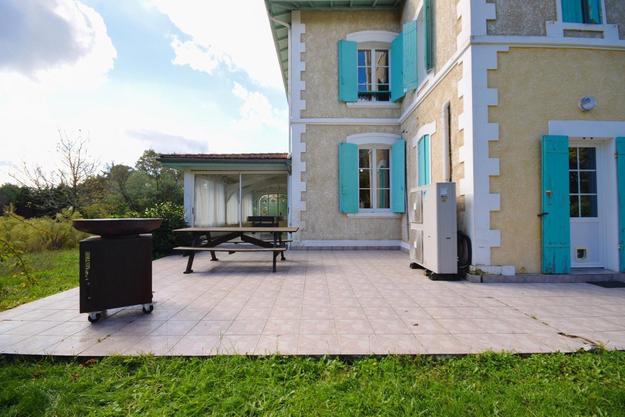 Villa Avec Piscine Et Billard Sabres Exterior foto